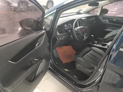BYD MAX