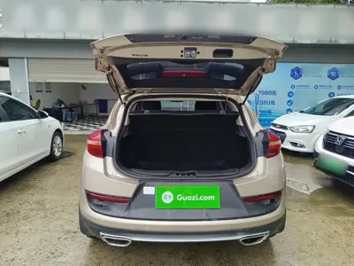 Geely Emgrand GS