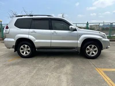 Toyota Prado (Import)