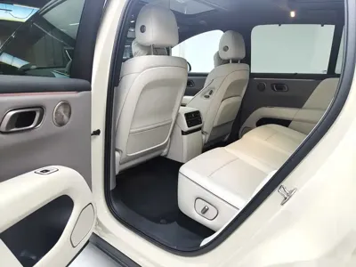 Li Auto 理想i6