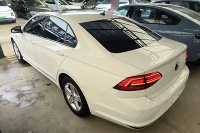 Volkswagen Lamando