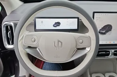 Leapmotor B10