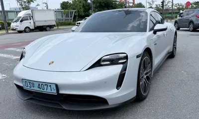 Porsche Taycan