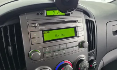 Hyundai Starex