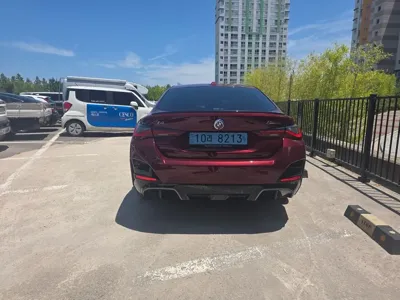 BMW i4