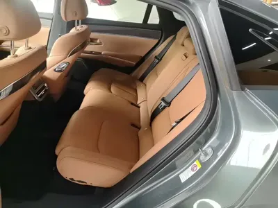 BYD 汉L