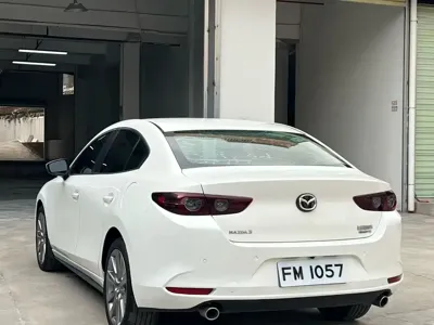 Mazda 3 Axela