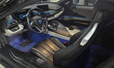 BMW i8