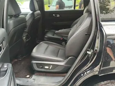 Li Auto Li ONE