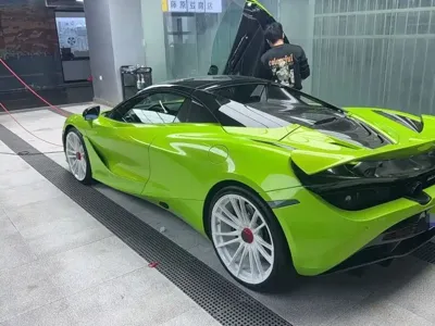 McLaren 720S