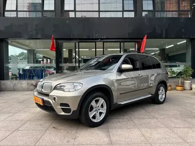 BMW X5 (Import)
