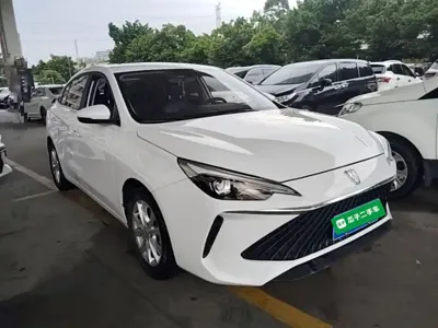 Roewe i5