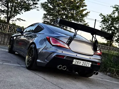 Hyundai Genesis