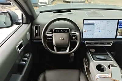 Li Auto L9