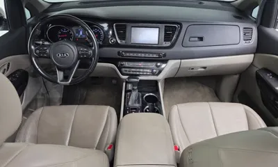 Kia Canival