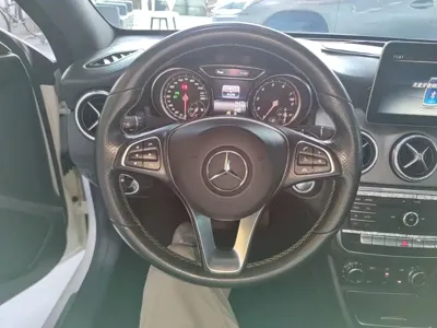 Mercedes-Benz CLA (Import)