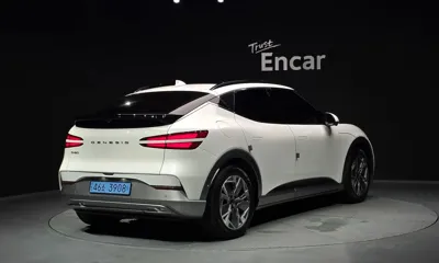 Genesis GV60