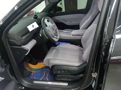 Nio EC6