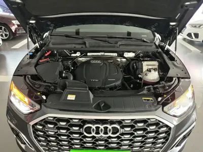Audi Q5L Sportback