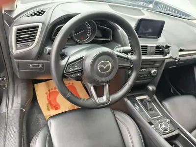 Mazda 3 Axela