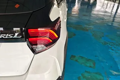 Toyota YARiS L Zhi Xuan