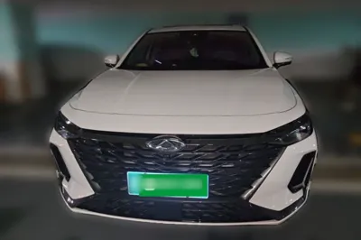 Chery Arrizo 8