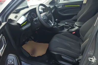 Roewe i5