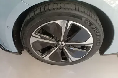 Nio ET5T