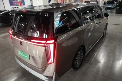 GAC Trumpchi M8