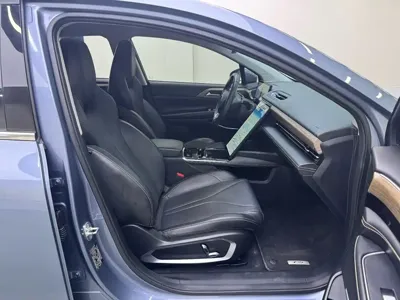 Xpeng P5