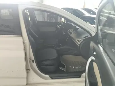Changan V7