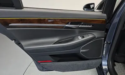 Genesis EQ900