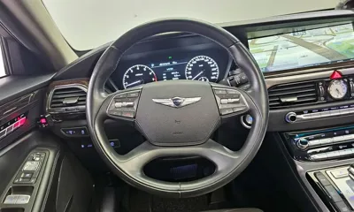 Genesis EQ900