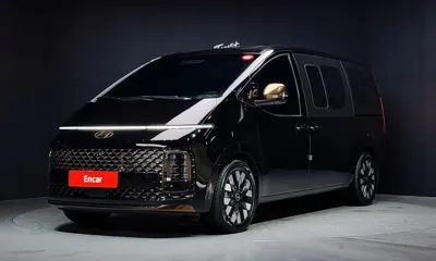 Hyundai Staria