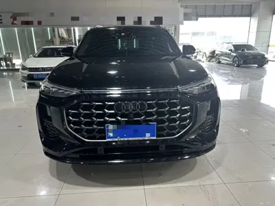 Audi Q6