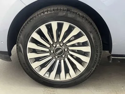 Lincoln Navigator