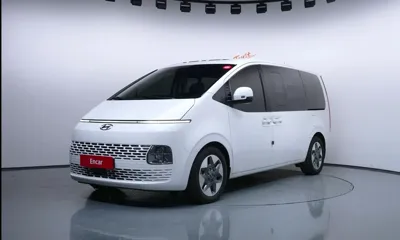 Hyundai Staria