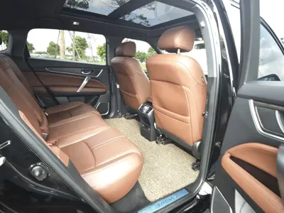 Honda UR-V