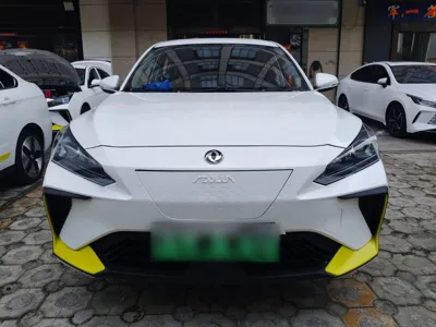 Dongfeng Aeolus E70