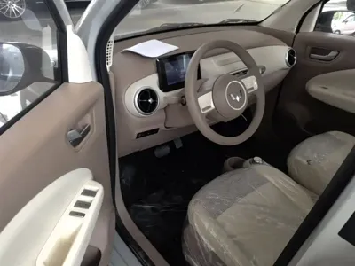 Wuling MINIEV