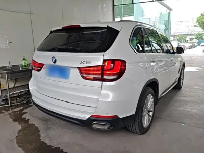 BMW X5 (Import)