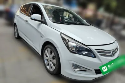 Hyundai Verna Ray