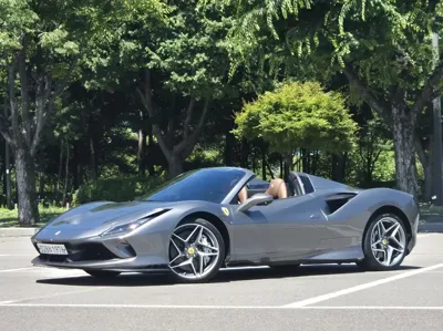 Ferrari F8