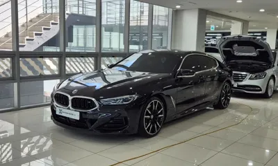 BMW 8-Series