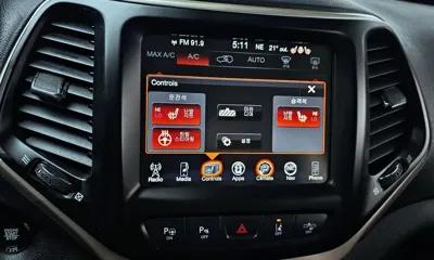 Jeep Cherokee