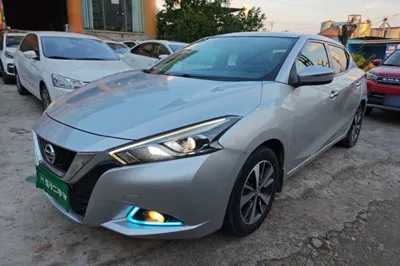 Nissan Lannia
