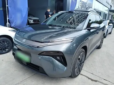 BYD 唐L
