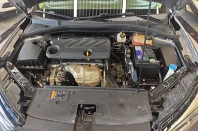 Roewe i5
