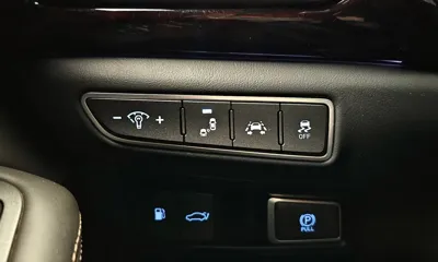 Genesis EQ900