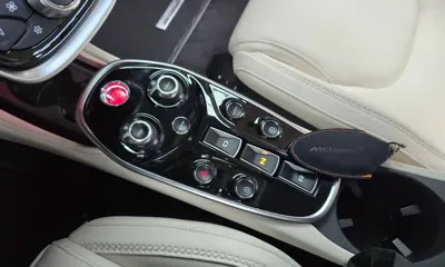 McLaren GT